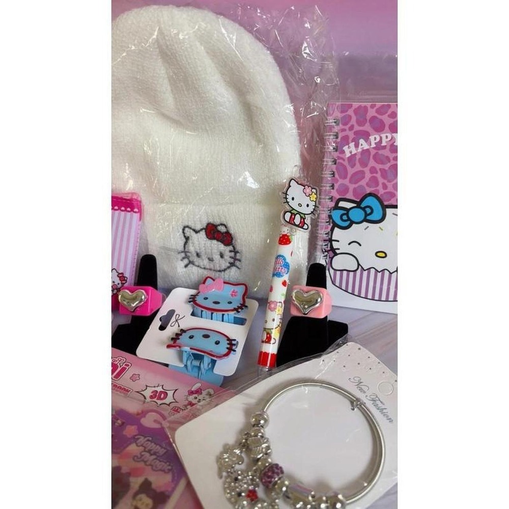 Y2K Coquette Glam Hello Kitty Accessory Bundle NEW - Picture 4 of 8